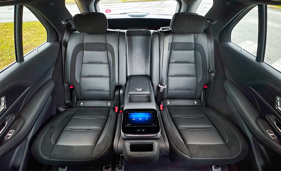 Gle-feature-interieur-pack-luxe-amg